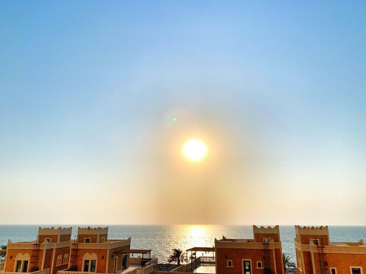 فندق دبيفي  Private Beach Luxurious Kingdom Of Sheba المظهر الخارجي الصورة